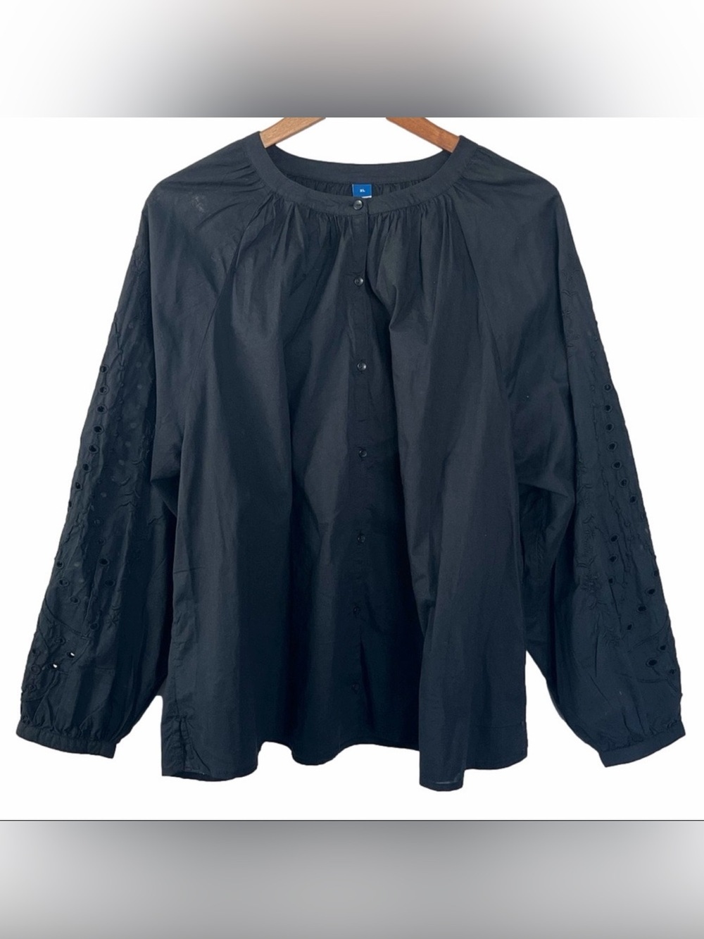 Old Navy Blouse Eyelet Sleeve Button Up Black XL - Picture 3 of 15